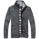 Men's knitted waistcoat – zip fastening at the front