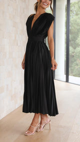 Audrelia – Pleated Midi Dress Deep V Elegant